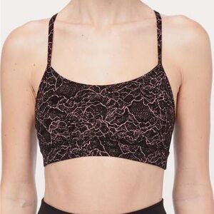 Lululemon Flow Y Bra *Nulu
Lacescape Spanish Rose Black size 6